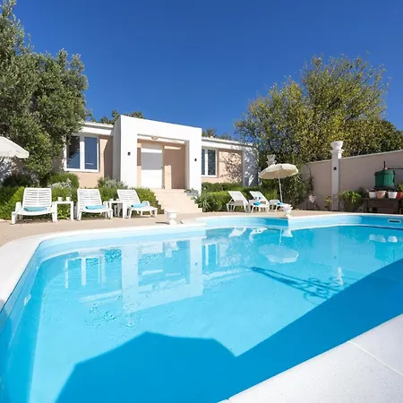 Holiday home In Kastel Sucurac With Wifi